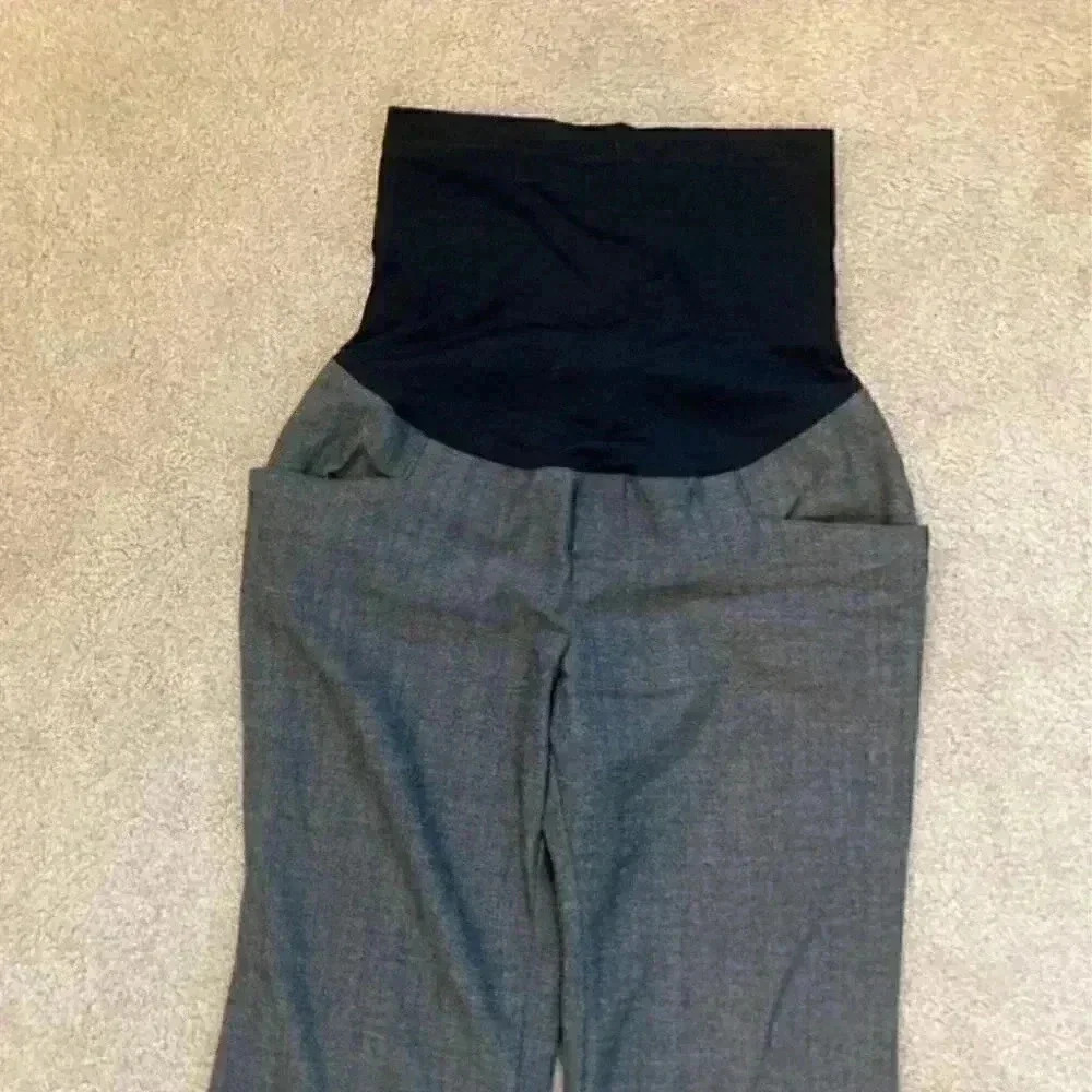 ⭐️ Maternity Pants - Picture 2 of 5